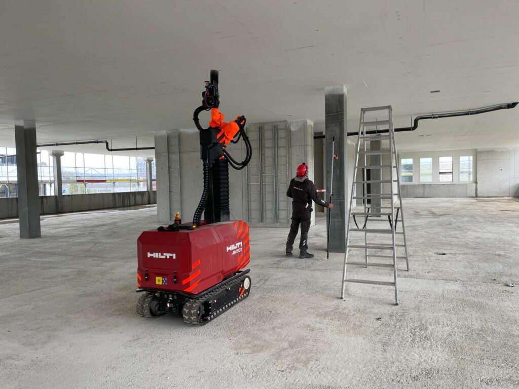 Hilti Jaibot auf Baustelle im Einsatz bei der Hälg & Co. AG Luzern–Ebikon