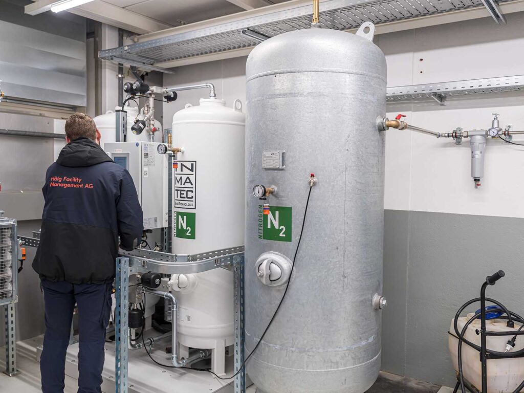 Betrieb und Wartung an der Harzbüchelstrasse durch die Hälg Facility Management AG