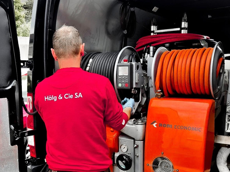 Curage de canalisation de Hälg & Cie SA Fribourg-Givisiez