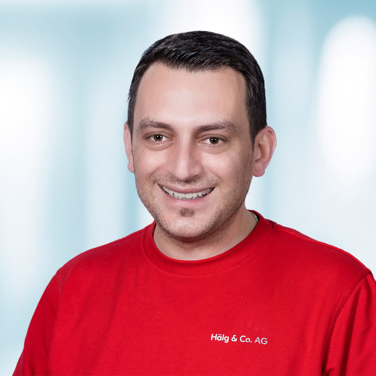 Ekrem Kasami, Hälg Group