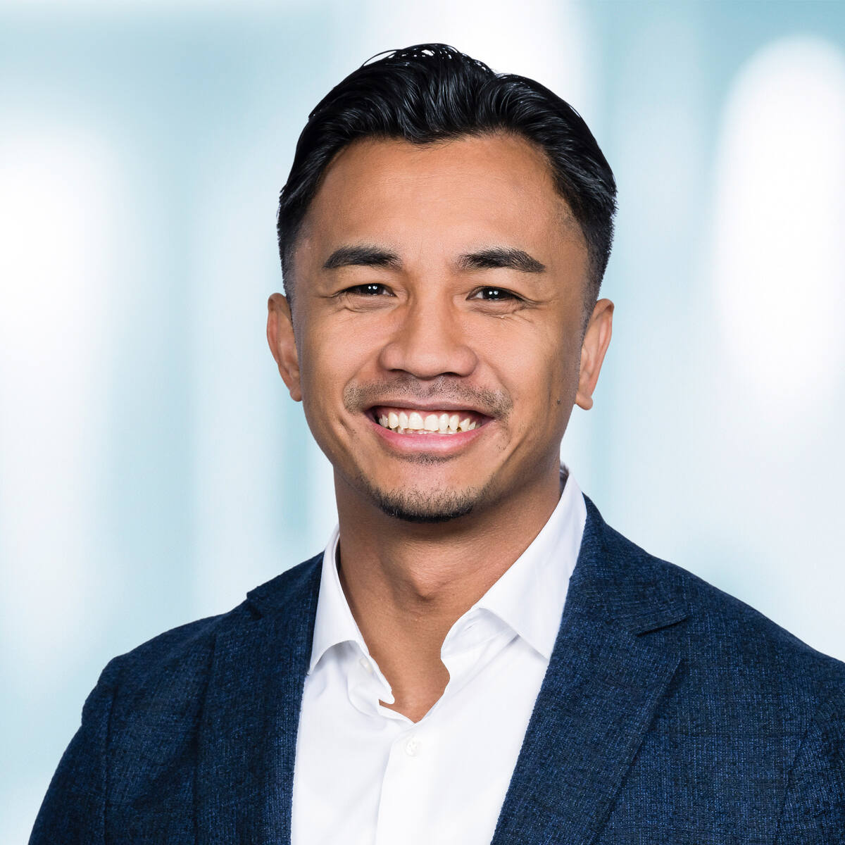 Marvin Malveda, Hälg Group