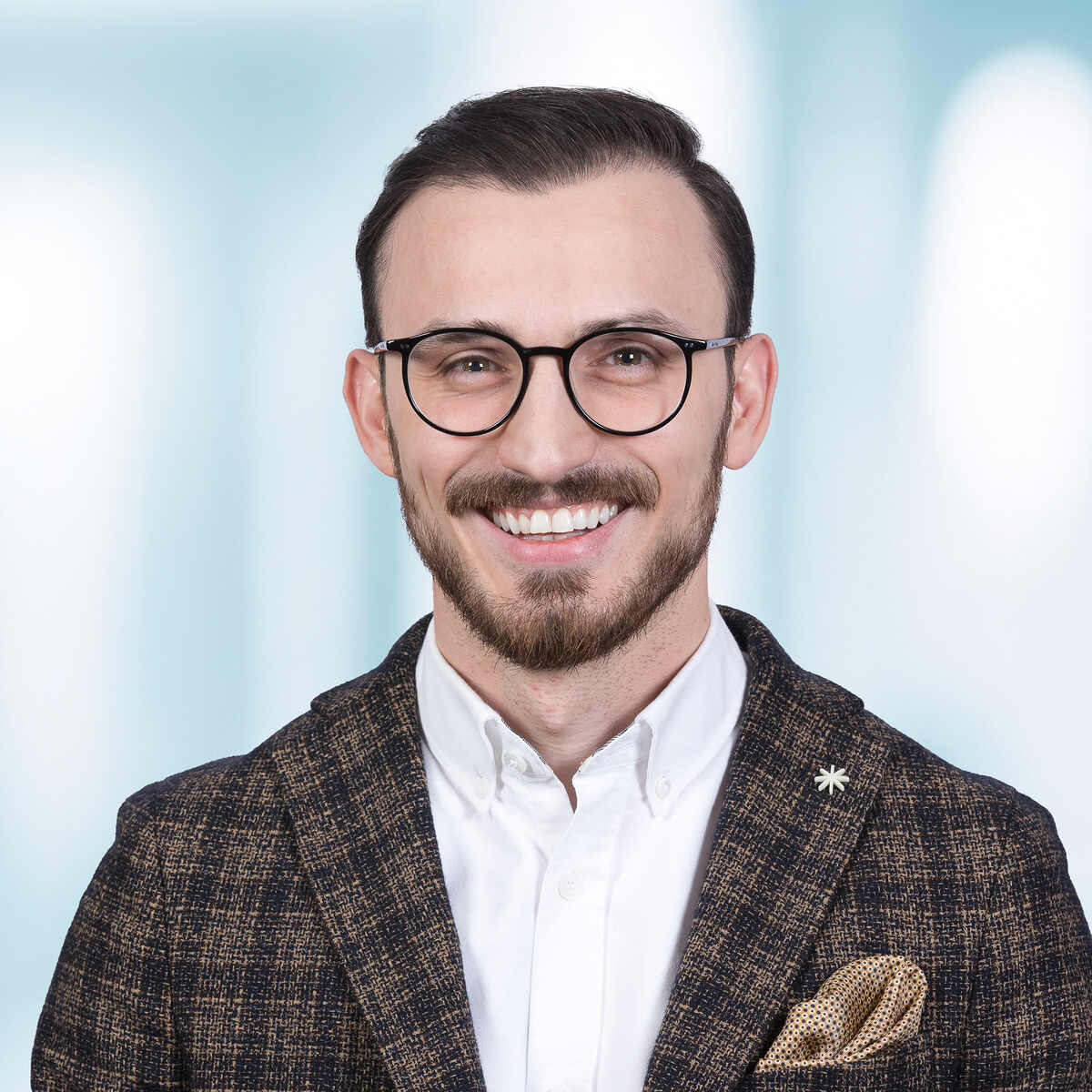 Marjan Mataj, Hälg Group