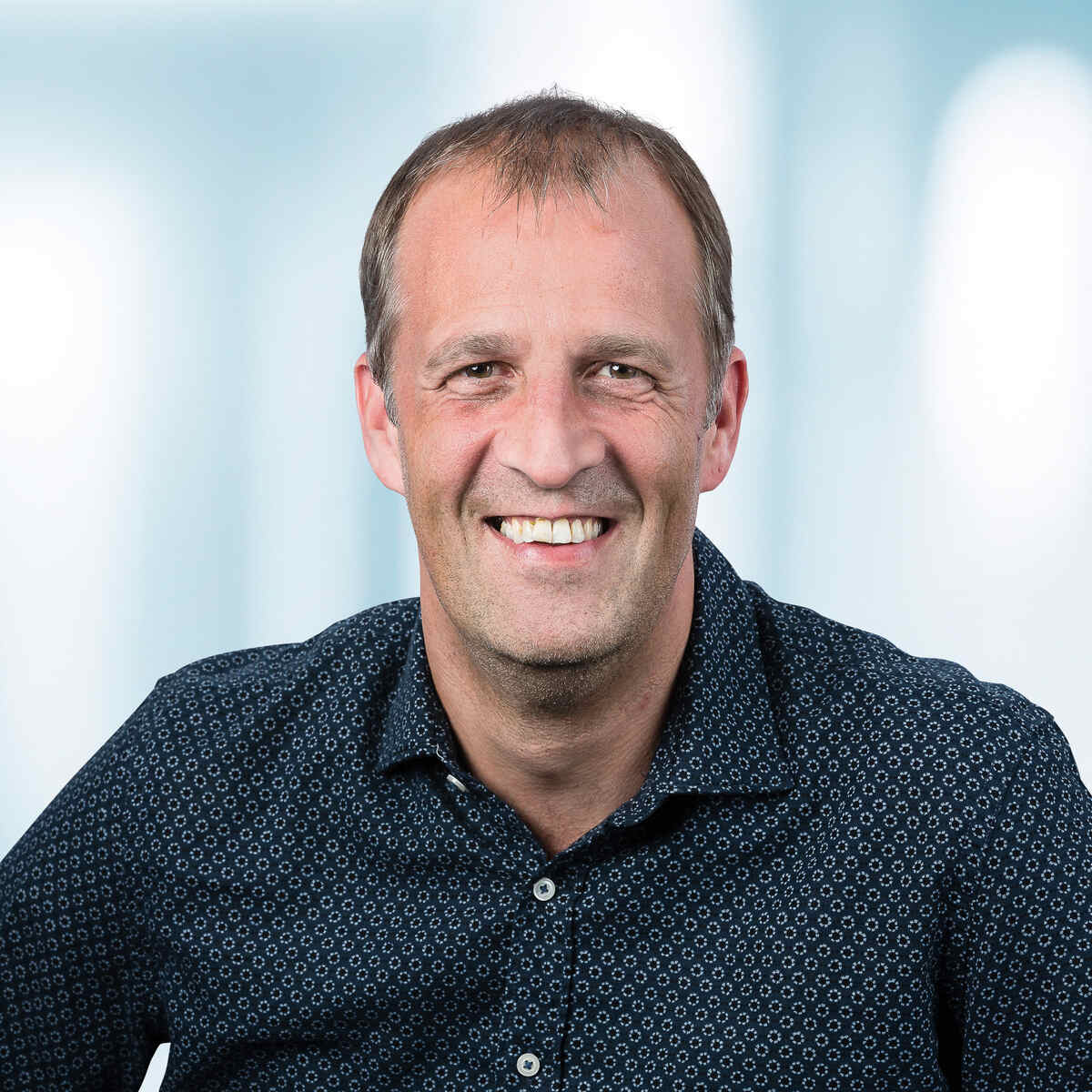 Räto Mengelt, Hälg Group