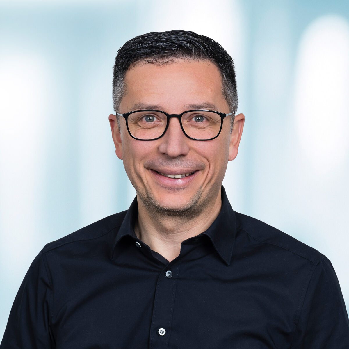 Nicola Paolone, Hälg Group