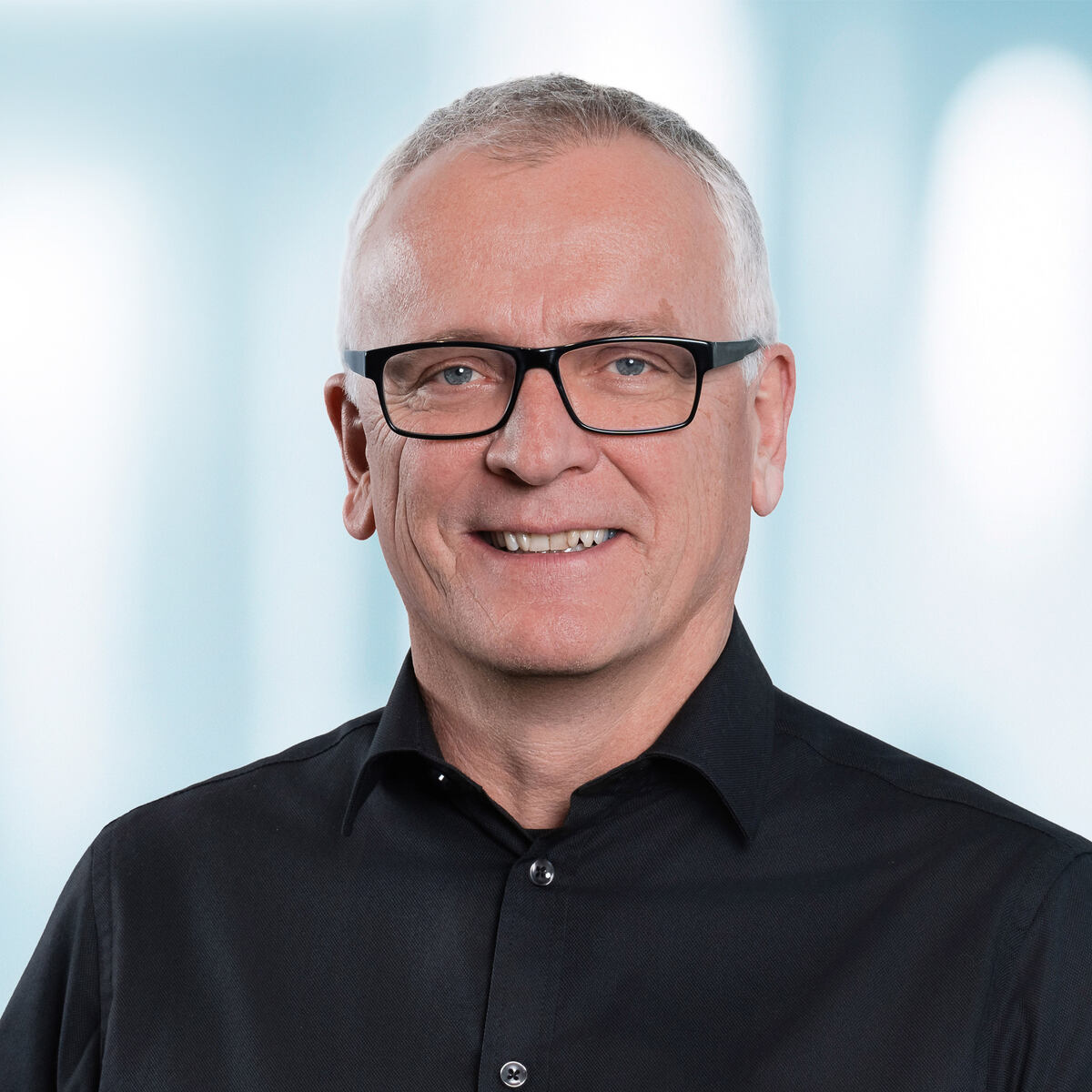 Roman Senti, Hälg Group