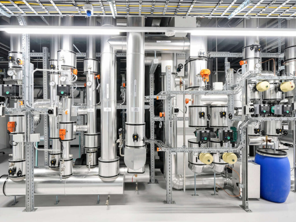 Gebäudetechnische Anlagen für das DSM Werk Sisseln, realisiert durch die Klima AG Basel