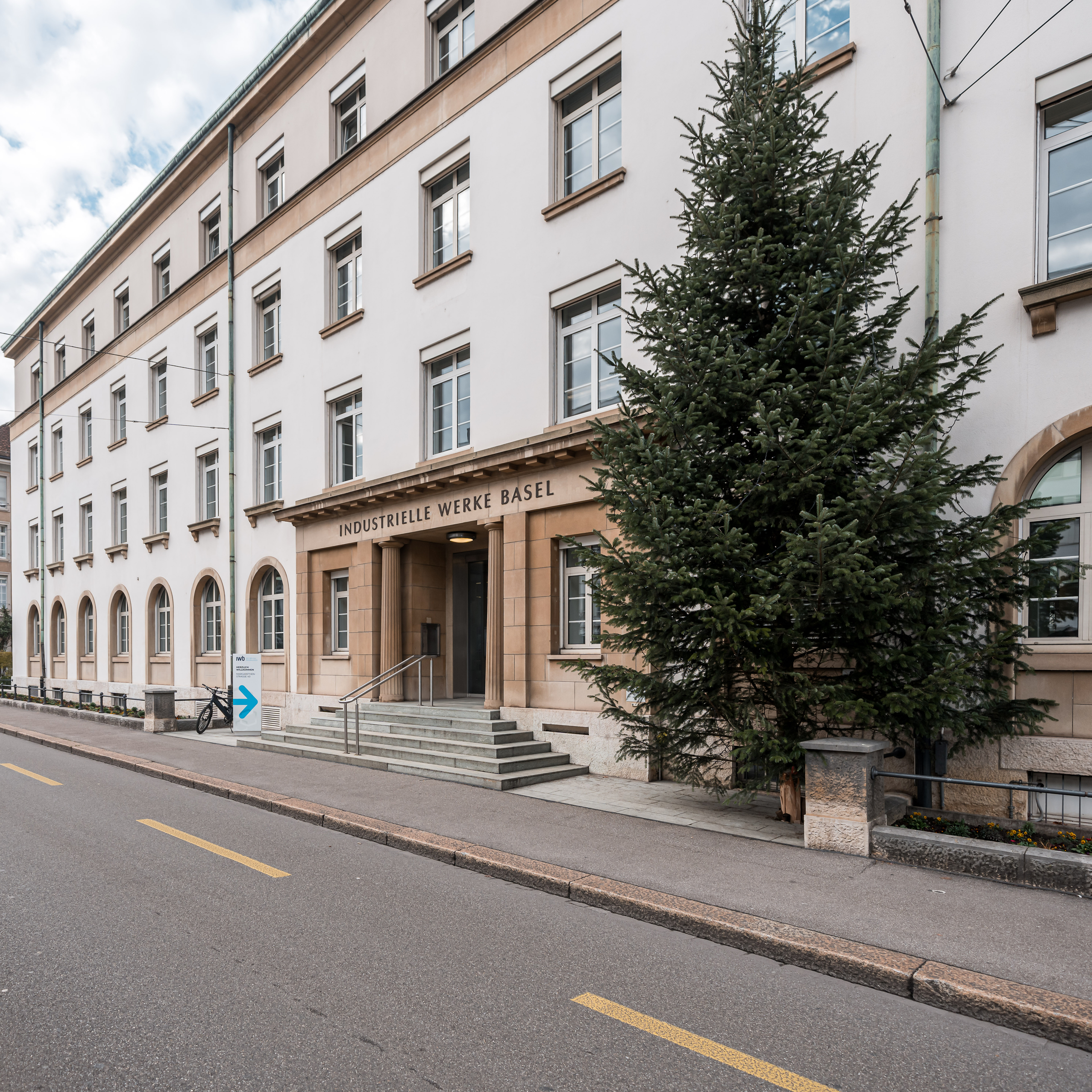 Die Klima AG Basel war für die Umsetzung der Anla-gen für Heizung und Kälte verantwortlich.