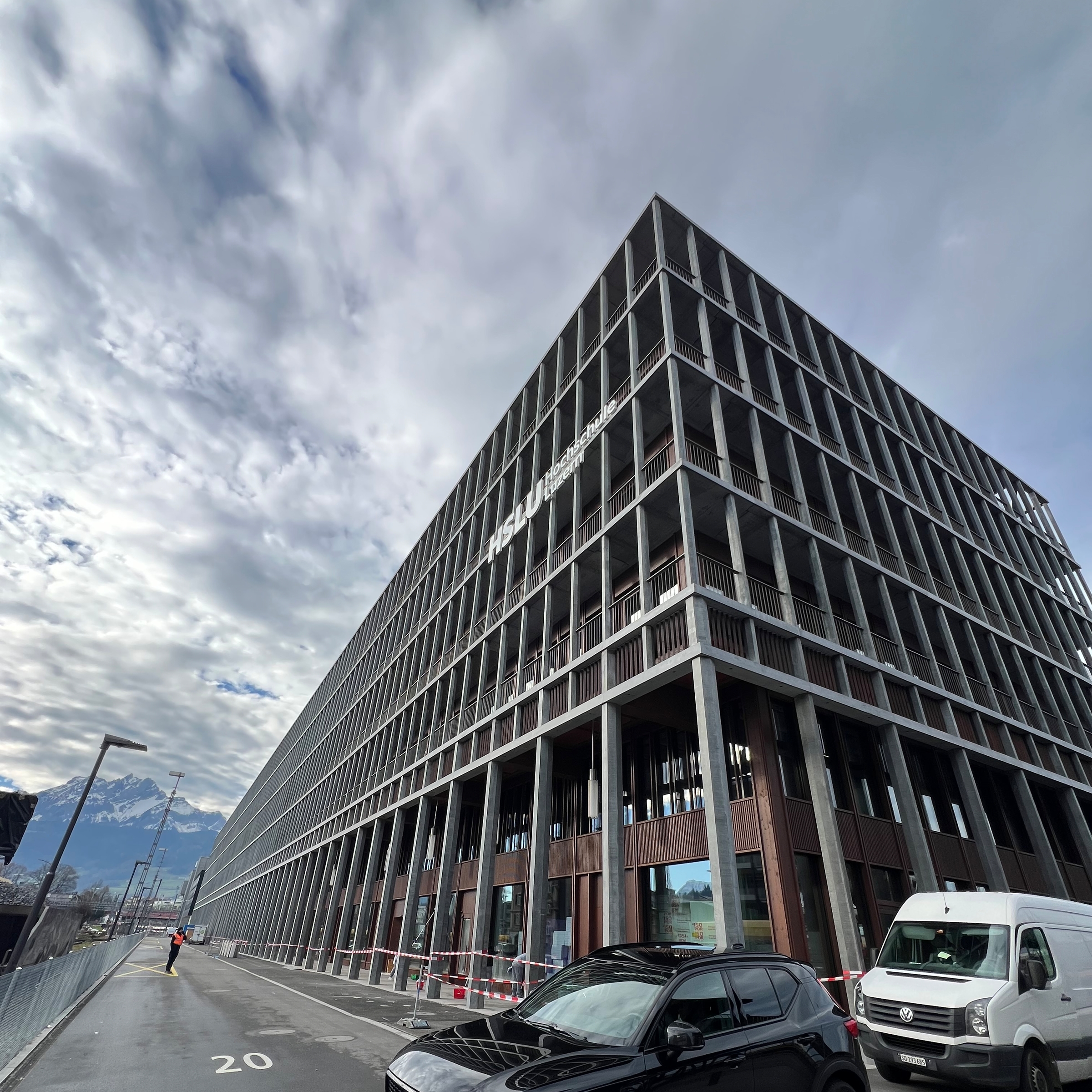 Gebäude der HSLU in Luzern