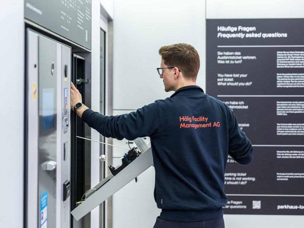 Hälg Facility Management im Löwencenter in Luzern