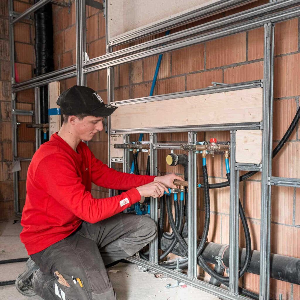 Sanitärinstallateur in Ausbildung bei der Hälg & Co. AG Bütschwil